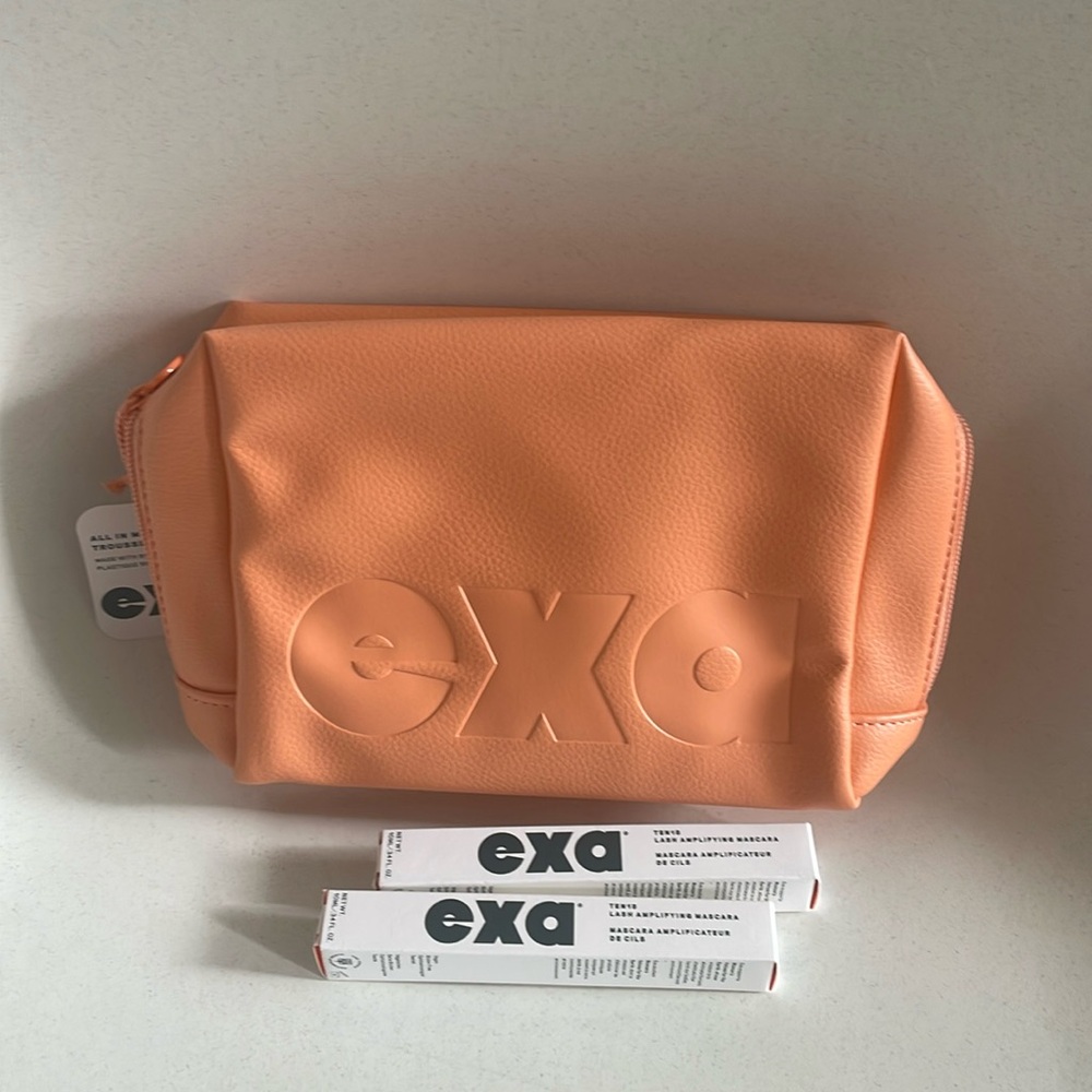 NWT EXA makeup bag vegan 🌱 with 2 black mascaras credo clean beauty